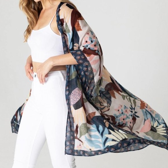 Navy Floral Kimono - Picture 2 of 3